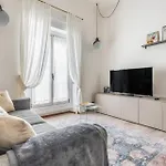 Bocconi Via Brioschi 4 Pax Wi-fi Apartamento